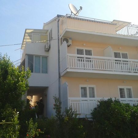 חוואר Apartments And Rooms Jasna מראה חיצוני תמונה