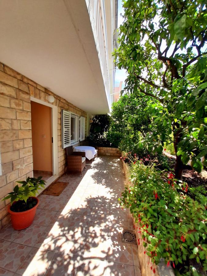 חוואר Apartments And Rooms Jasna מראה חיצוני תמונה