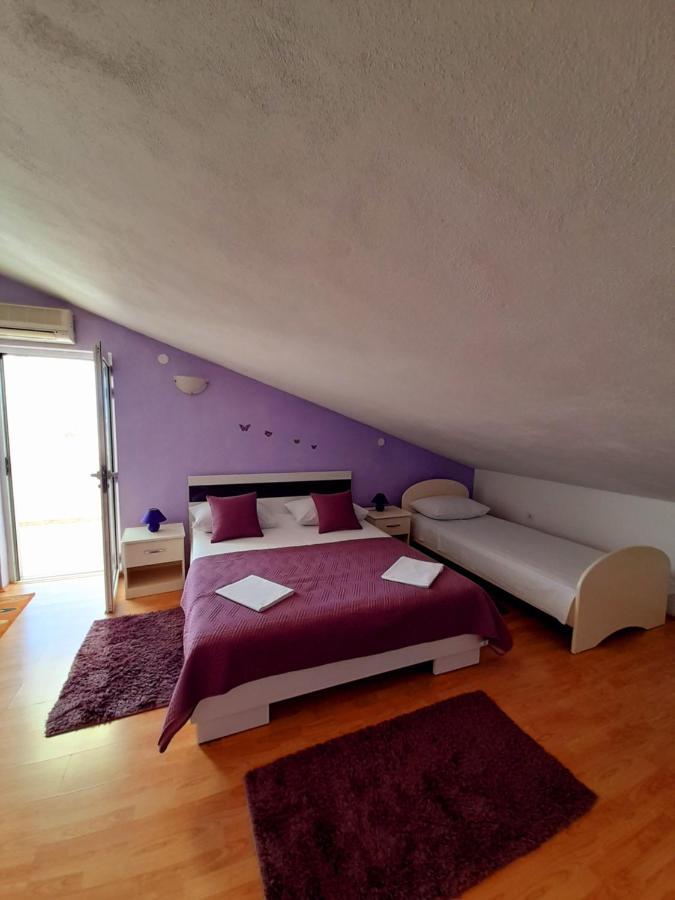 חוואר Apartments And Rooms Jasna מראה חיצוני תמונה