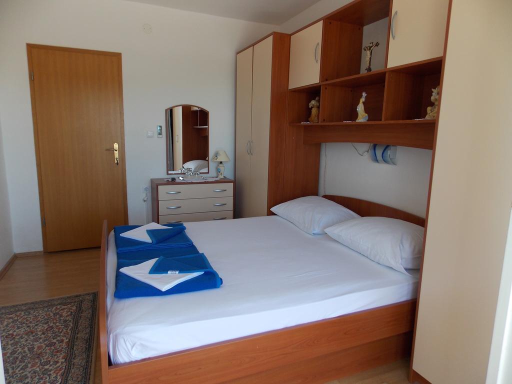 חוואר Apartments And Rooms Jasna מראה חיצוני תמונה