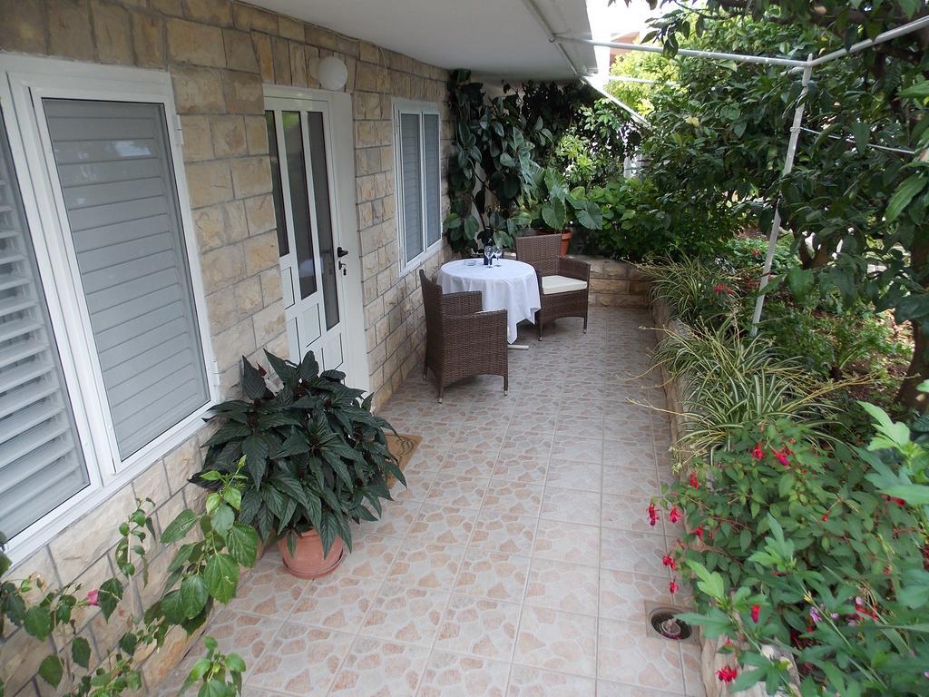 חוואר Apartments And Rooms Jasna מראה חיצוני תמונה