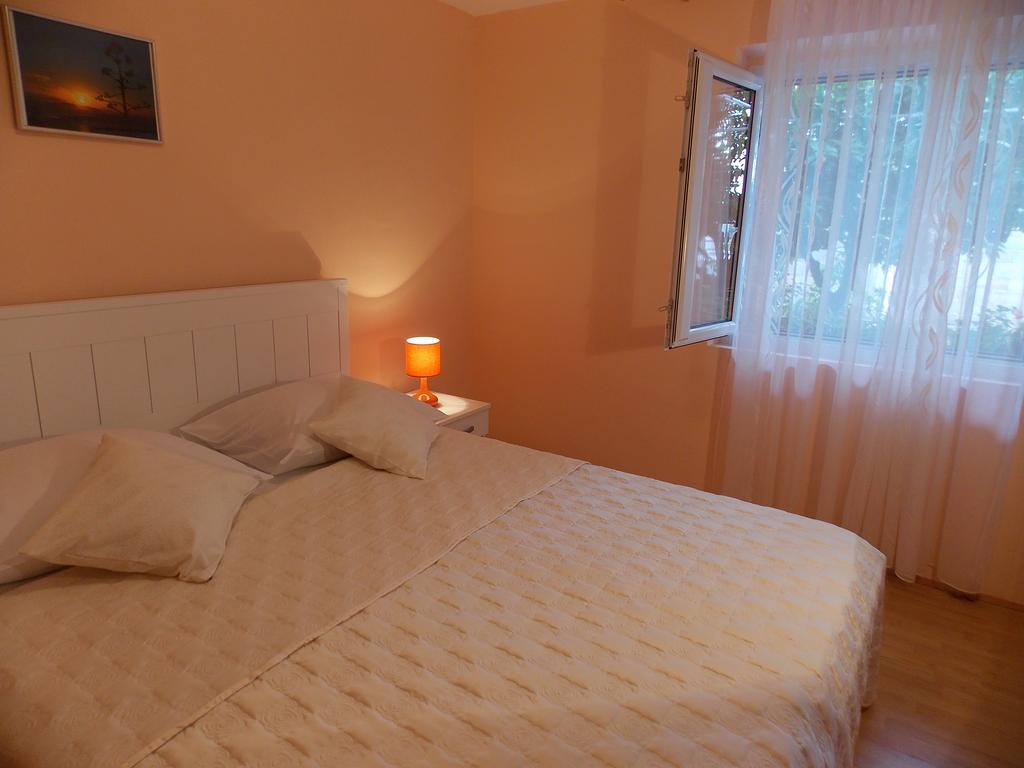 חוואר Apartments And Rooms Jasna מראה חיצוני תמונה